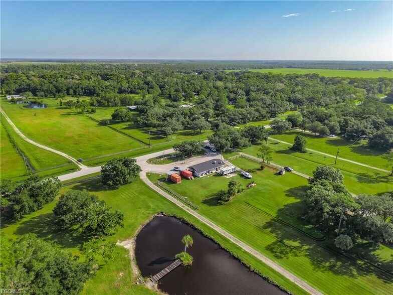 More Photos Of 4443 Loblolly Bay Rd, LaBelle General Retail For Sale