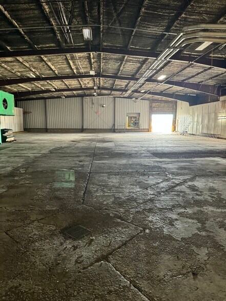 More Photos Of 9601 W Harrison St, Tolleson Warehouse For Sale