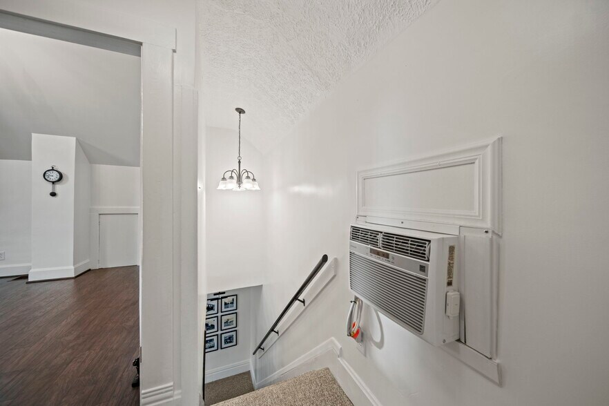 More Photos Of 7315 E Main St, Reynoldsburg Office For Sale