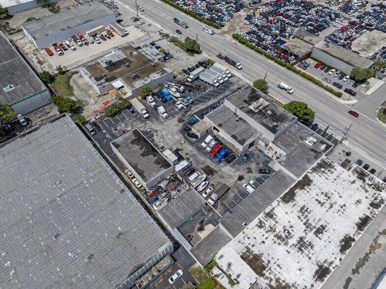 More Photos Of 950 SW 12th Ave, Pompano Beach Manufacturing For Sale