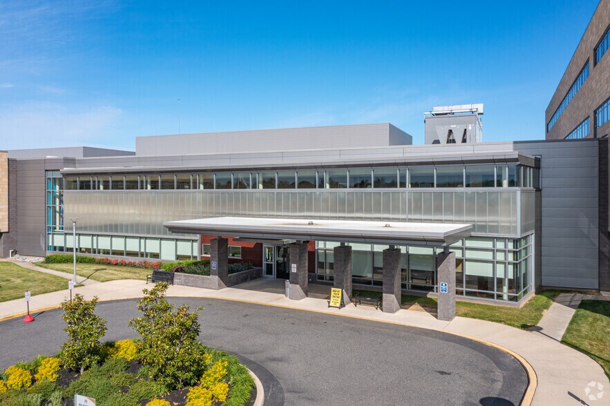 More Photos Of 239 Hurffville Crosskeys Rd, Sewell Medical For Lease