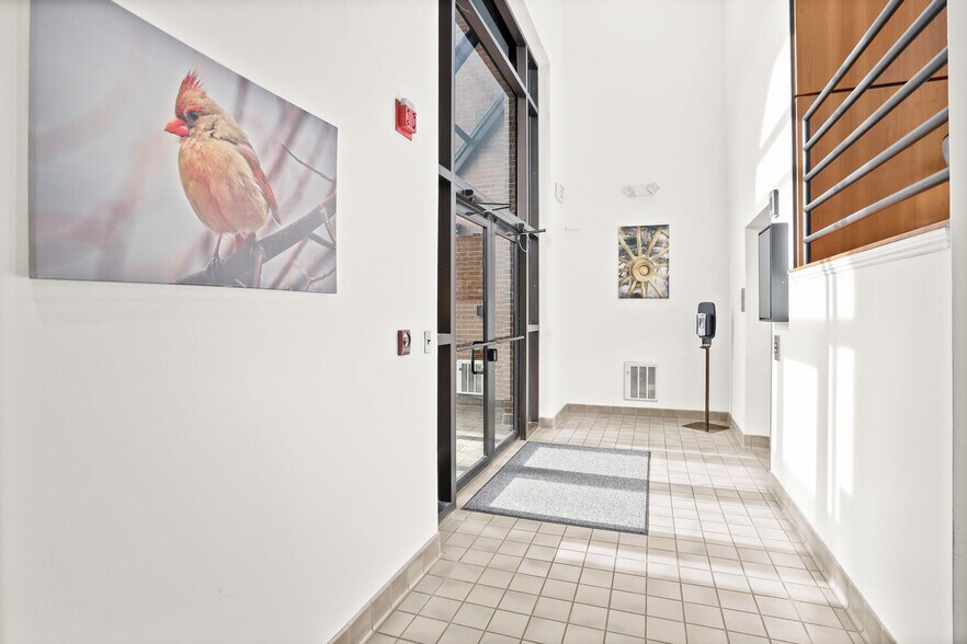 More Photos Of 1077 Bridgeport Ave, Shelton Unknown For Lease