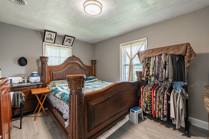 More Photos Of 4933 George Washington Mem Hwy, Yorktown Land For Sale