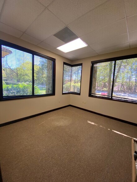 More Photos Of 1034 Wildewood Centre Dr, Columbia Medical For Lease