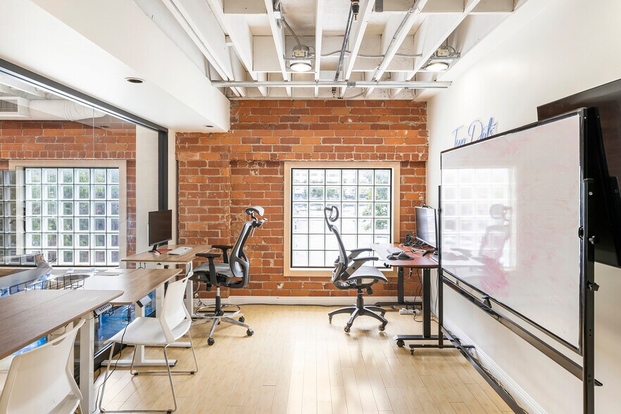 More Photos Of 201 Wilshire Blvd, Santa Monica Loft Creative Space For Lease