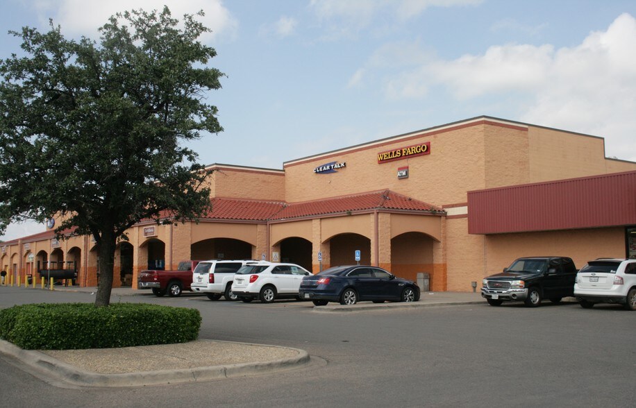 Primary Photo Of 112 N University Ave, Lubbock Service Station For Lease