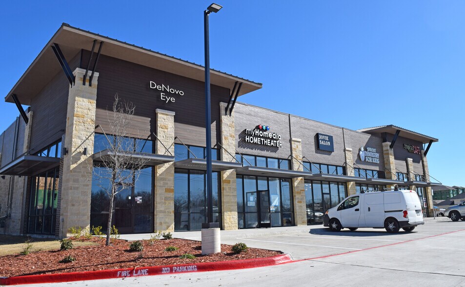 More Photos Of 6675 S Custer Rd, McKinney Storefront For Lease