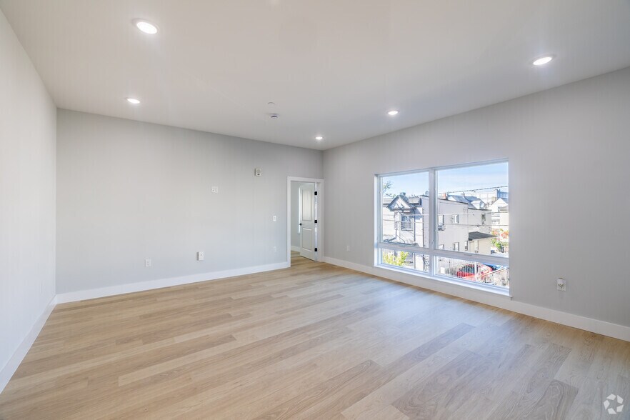 More Photos Of 34-40 Hudson St, Newark Apartments For Lease