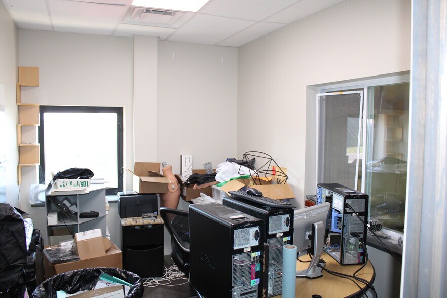 More Photos Of 7801 Corporate Blvd, Plain City Industrial For Sale