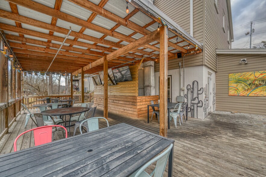 More Photos Of 4903 N Roan St, Johnson City Restaurant For Sale