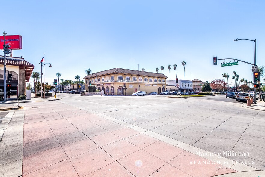 More Photos Of 816-820 San Fernando Rd, San Fernando Storefront Retail Office For Sale