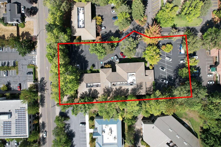 More Photos Of 7180 SW Fir Loop, Tigard Office For Sale