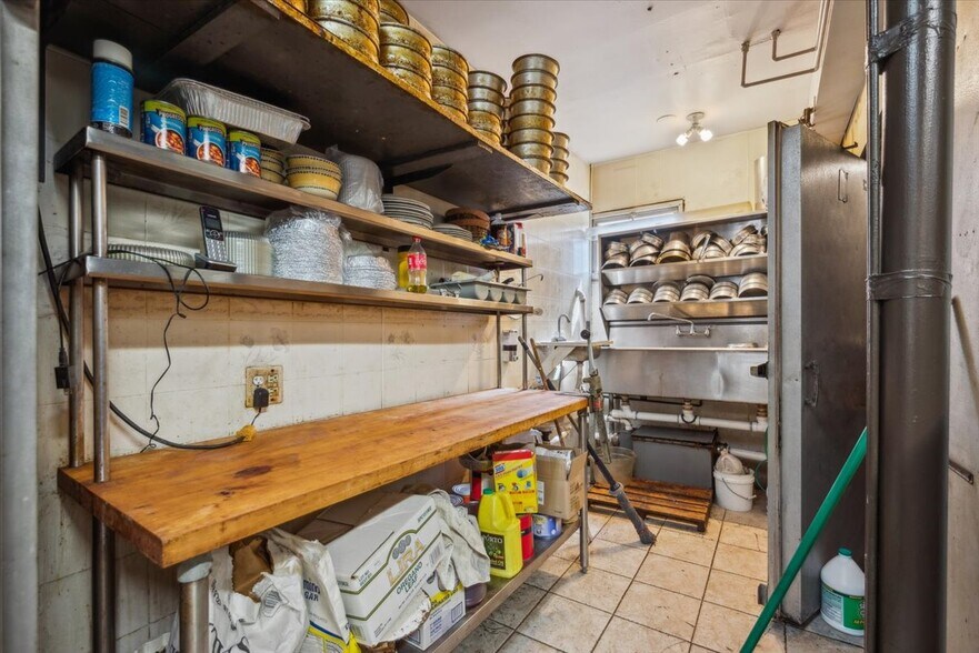 More Photos Of 86 N Gaston Ave, Somerville Restaurant For Sale