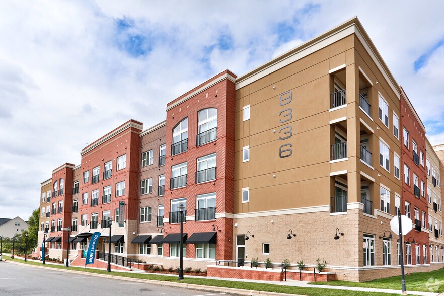 More Photos Of 9336 Kings Parade Blvd, Charlotte Apartments For Lease