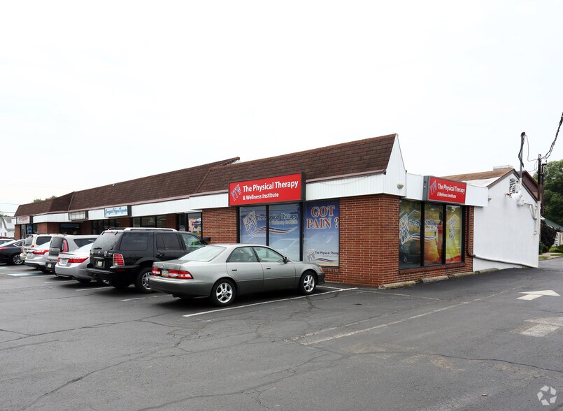 Primary Photo Of 2450-2460 W Main St, Norristown Unknown For Lease