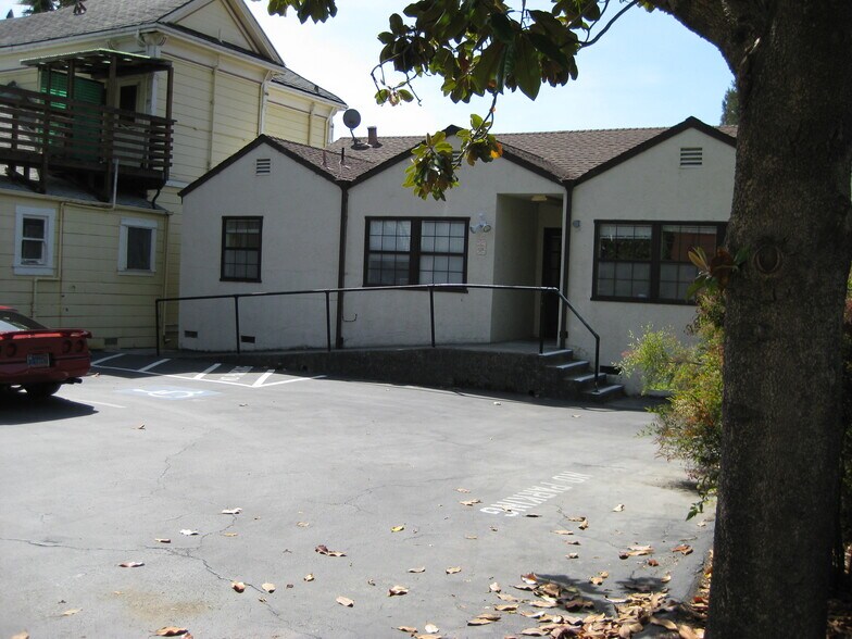 More Photos Of 330 Locust St, Santa Cruz Office For Lease