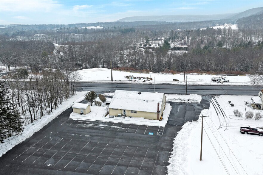 More Photos Of 780 Claremont Ave, Tamaqua Office For Sale