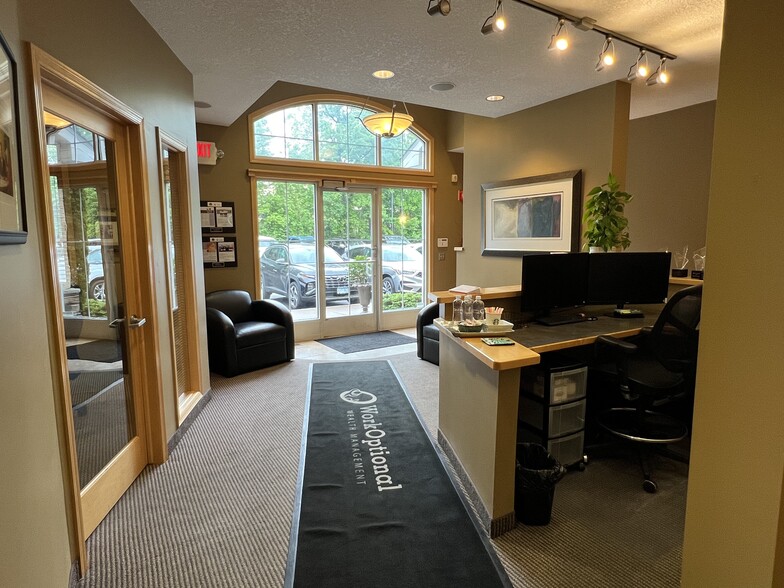 More Photos Of 3360 N Annapolis Ave, Plymouth Office For Sale