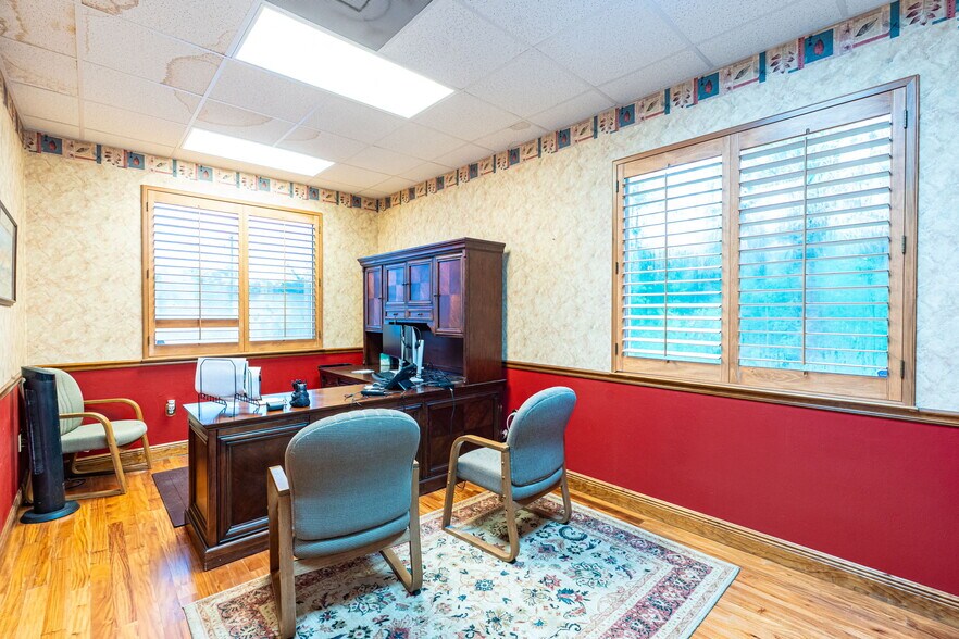 More Photos Of 16070 Tamiami Trl, Punta Gorda Industrial For Sale
