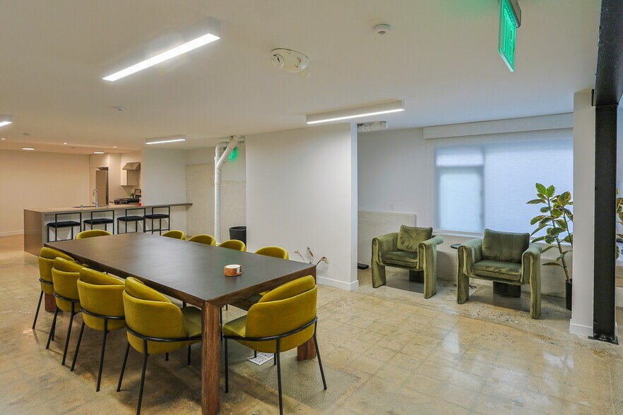 More Photos Of 2400-2410 Hyperion Ave, Los Angeles Loft Creative Space For Lease