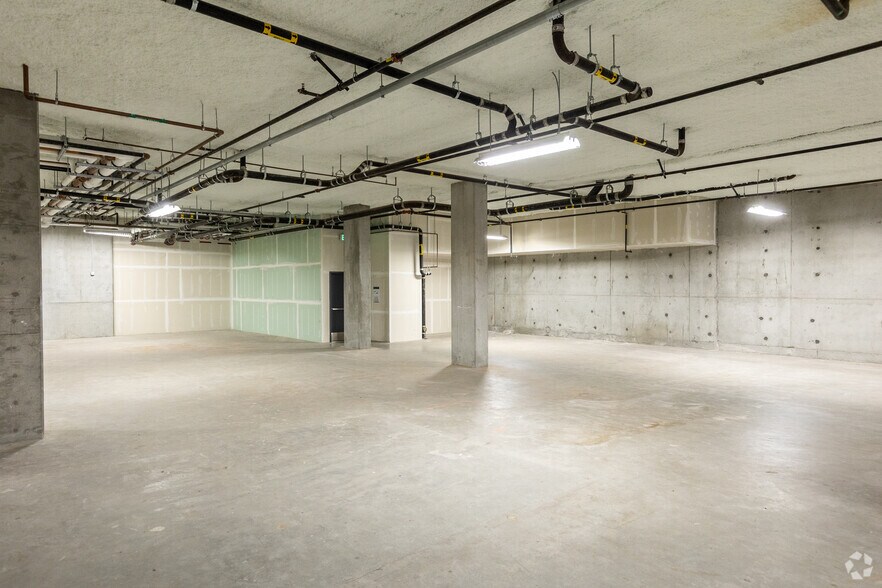 More Photos Of 1075 Market St, San Francisco Apartments For Sale