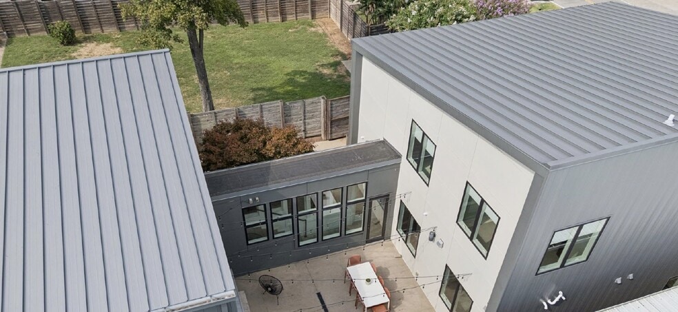 More Photos Of 2517 White Ave, Nashville Office Residential For Sale