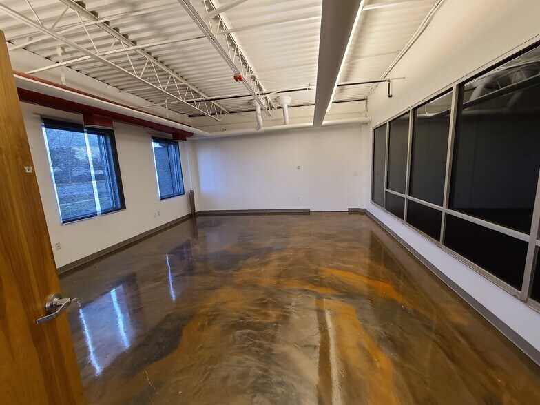 More Photos Of 756 S Redwood Rd, Salt Lake City Medical For Lease