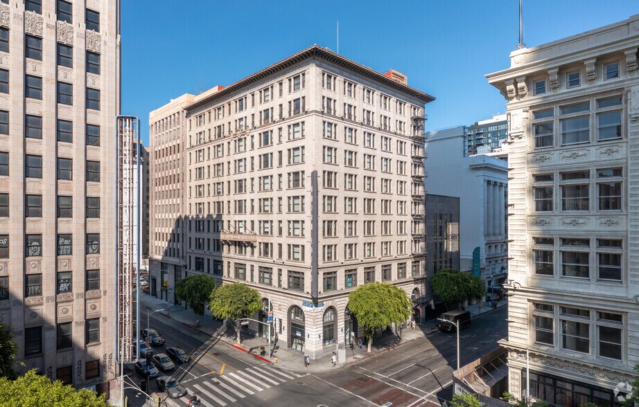 Primary Photo Of 742-748 S Hill St, Los Angeles Loft Creative Space For Lease