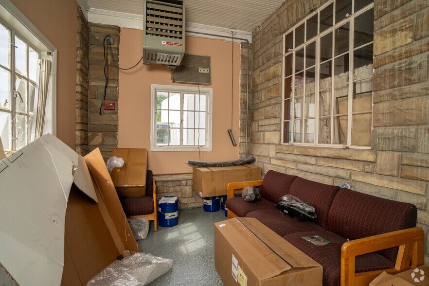 More Photos Of 16209 N Valley Pike, New Market Auto Salvage Facility For Sale