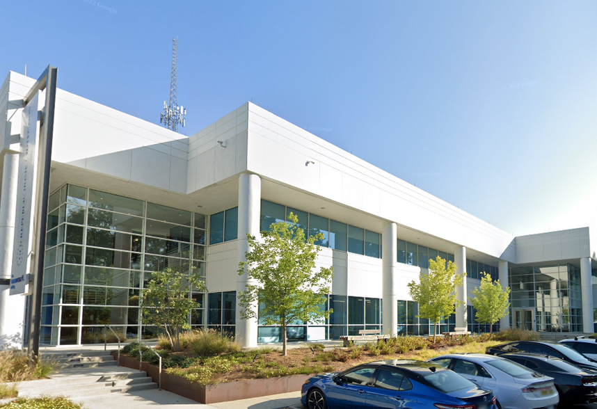 Primary Photo Of 1000 Louis Rose Pl, Charlotte Office For Lease