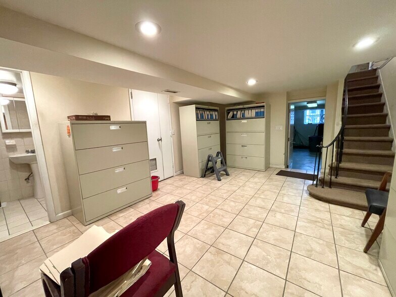 More Photos Of 30-33 36th St, Astoria Rehabilitation Center For Lease