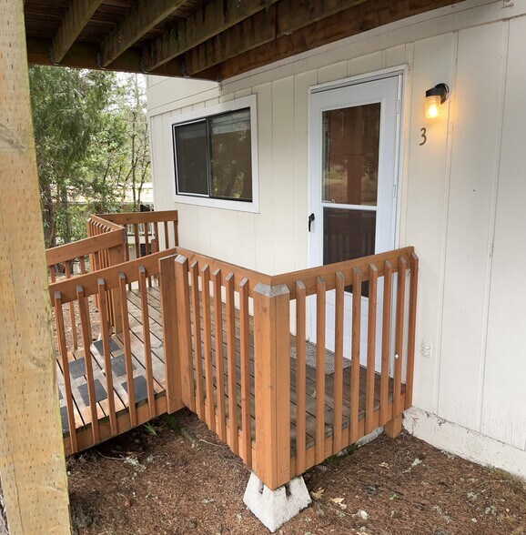 More Photos Of 5477 Donald St, Eugene Apartments For Sale