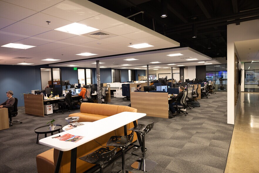 More Photos Of 416 B St, Santa Rosa Office For Sale