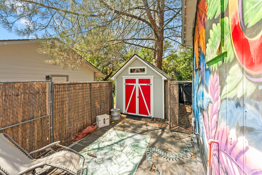 More Photos Of 293 Hanford St, Sutter Creek Storefront Retail Office For Sale