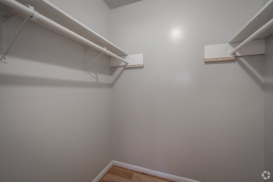 More Photos Of 5123 Del Monte Dr, Houston Apartments For Sale