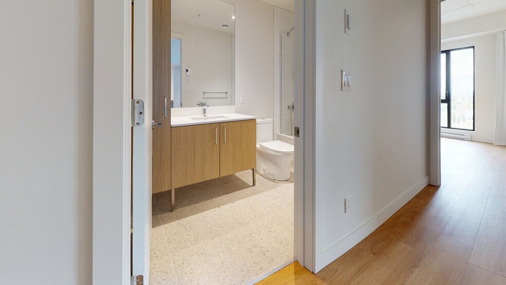 More Photos Of 8405 Pl Saint-Charles, Brossard Apartments For Lease