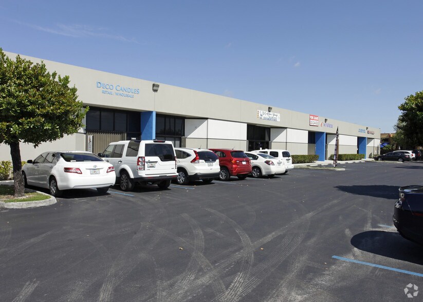More Photos Of 5400-5416 NW 72nd Ave, Miami Unknown For Lease