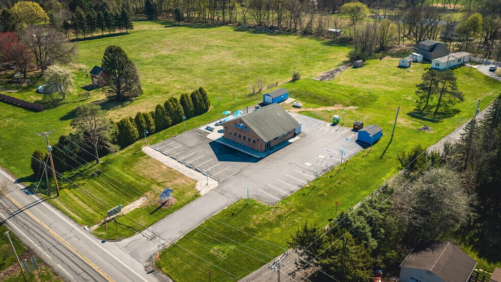 More Photos Of 2693 Community Dr, Bath Restaurant For Sale