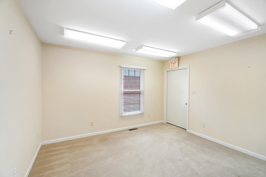 More Photos Of 1354 N Monroe Dr, Xenia Medical For Sale