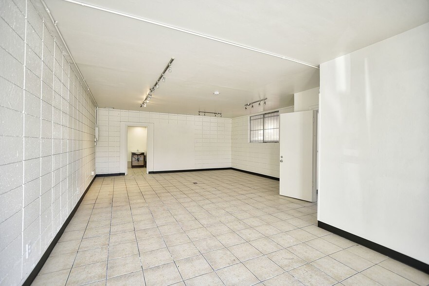 More Photos Of 814-872 N Ventura Rd, Port Hueneme Unknown For Lease
