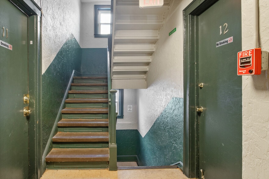 More Photos Of 1000 Bellevue Ave, Syracuse Apartments For Sale