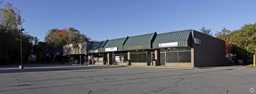 Primary Photo Of 545 SW Cutoff, Worcester Storefront For Lease