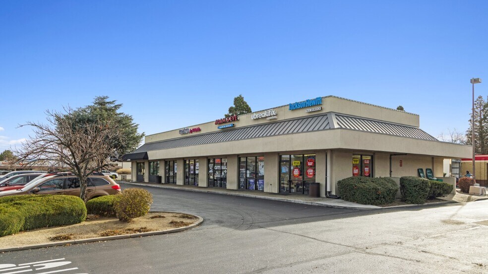 More Photos Of 663-673 N Mccarran Blvd, Sparks General Retail For Sale