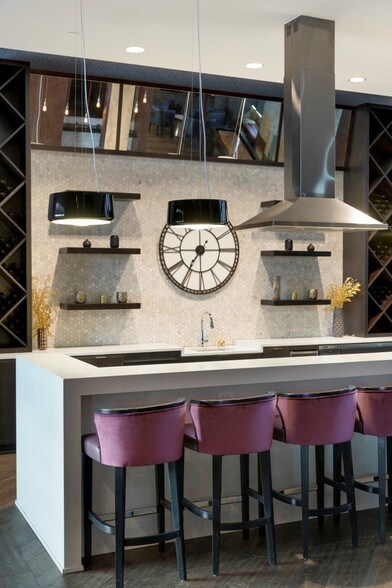 More Photos Of 180 Kellogg Blvd E, Saint Paul Apartments For Lease