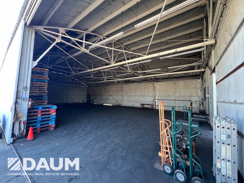 More Photos Of 1981 Belgrave Ave, Huntington Park Land For Lease