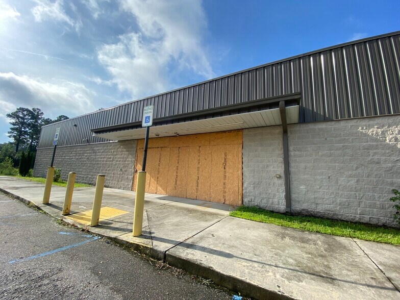 More Photos Of 5209 State Rd, Holly Hill General Retail For Sale