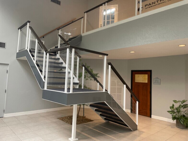 More Photos Of 2841 Executive Dr, Clearwater Office For Sale