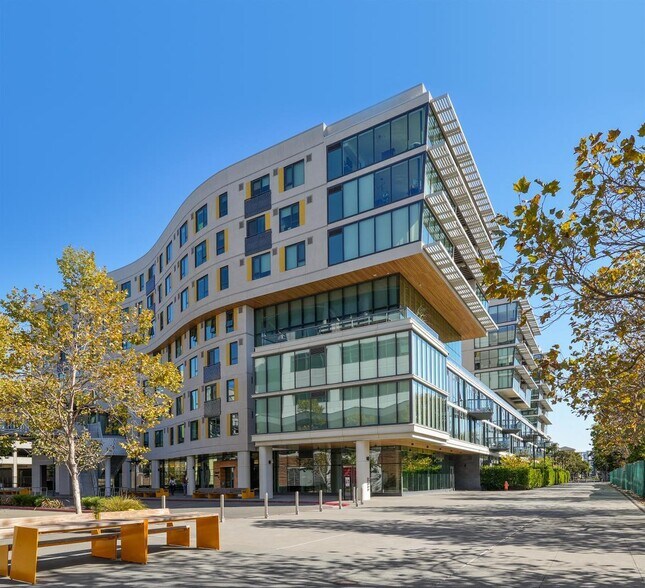 Primary Photo Of 40 Harrison St, Oakland Apartments For Lease