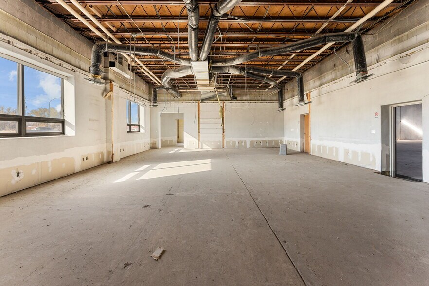 More Photos Of 1342 W Industrial Rd, Cedar City Warehouse For Lease