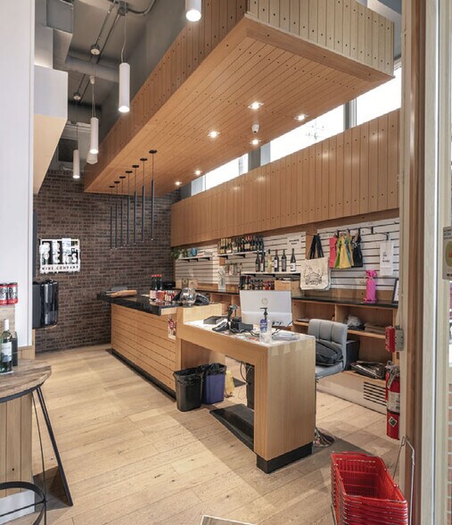 More Photos Of 902 9 Ave SE, Calgary Apartments For Sale